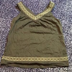 Banana republic embroidered top